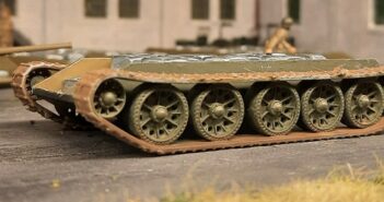 Italeri 7523 "T-34/76 Model 42": zwo Nachzügler für die 159. Panzerbrigade