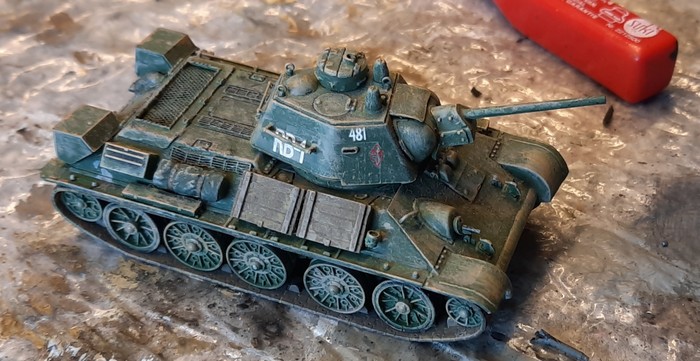 Der T-34/76 Modell 43 wie er bislang in der Krabbelkiste lag.