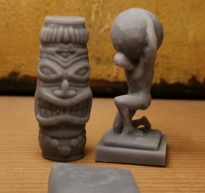 Der Anycubic Photon Zero SLA (Resin) 3D Druck fertigt unterschiedliche Modell in verschiedenen   Qualitäten. Die Auflösung von 480 dpi setzt Grenzen, doch ist sehr Vieles sehr gut möglich.... (Foto: Halvarson)