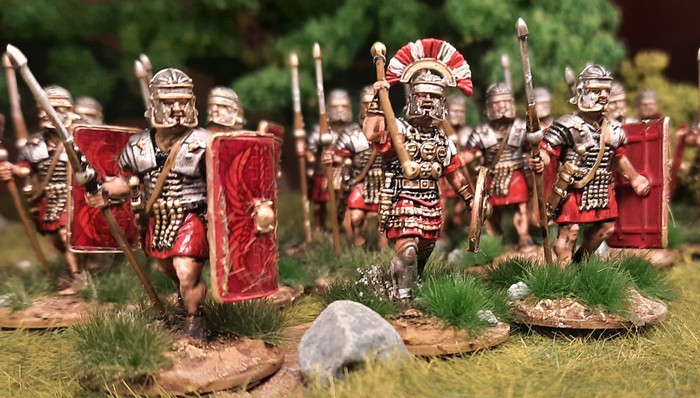 Wenn ich die Early Imperial Roman Legionaries Advancing von Victrix auf den Saga-Spieltisch stelle, werde ich sicher mehr Sechsen würfeln wie sonst.  Das strahlen die aus.