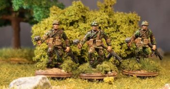 Eichenlaubmuster Frühling/Sommer: Neue Serie Tüpfeltarner fürs Panzergrenadier-Regiment 60 der 116. Panzer-Division