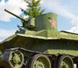 Der BT-2 in 15mm Baugröße und andere Örli-Wor-Tanks (Foto: shutterstock - Sergey Ryzhov)