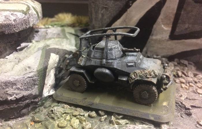 Das Sd.Kfz. 223 Fu im Maßstab 1:100, auf Basis des Zvezda-Bausatzes 6157 Sd.Kfz. 222. (Foto: XENA)