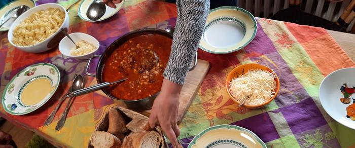 Sein ein Einhorn - und ernähre Dich nicht nur von Feenstaub. Echte Einhörner nehmen auch Chili con carne zu sich.