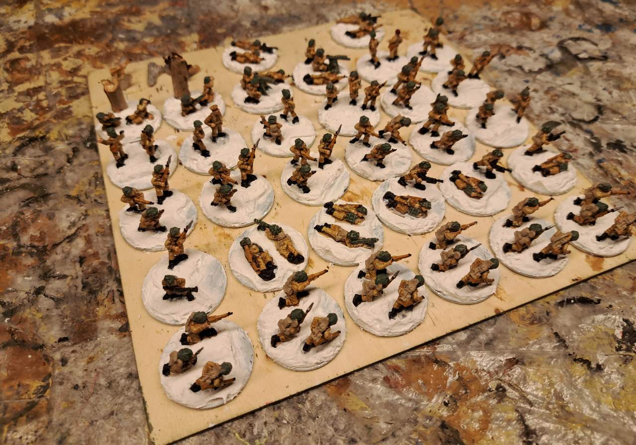 Die Figuren wurden gemäß Stellenbesetzungsplan auf die Bases gesetzt.