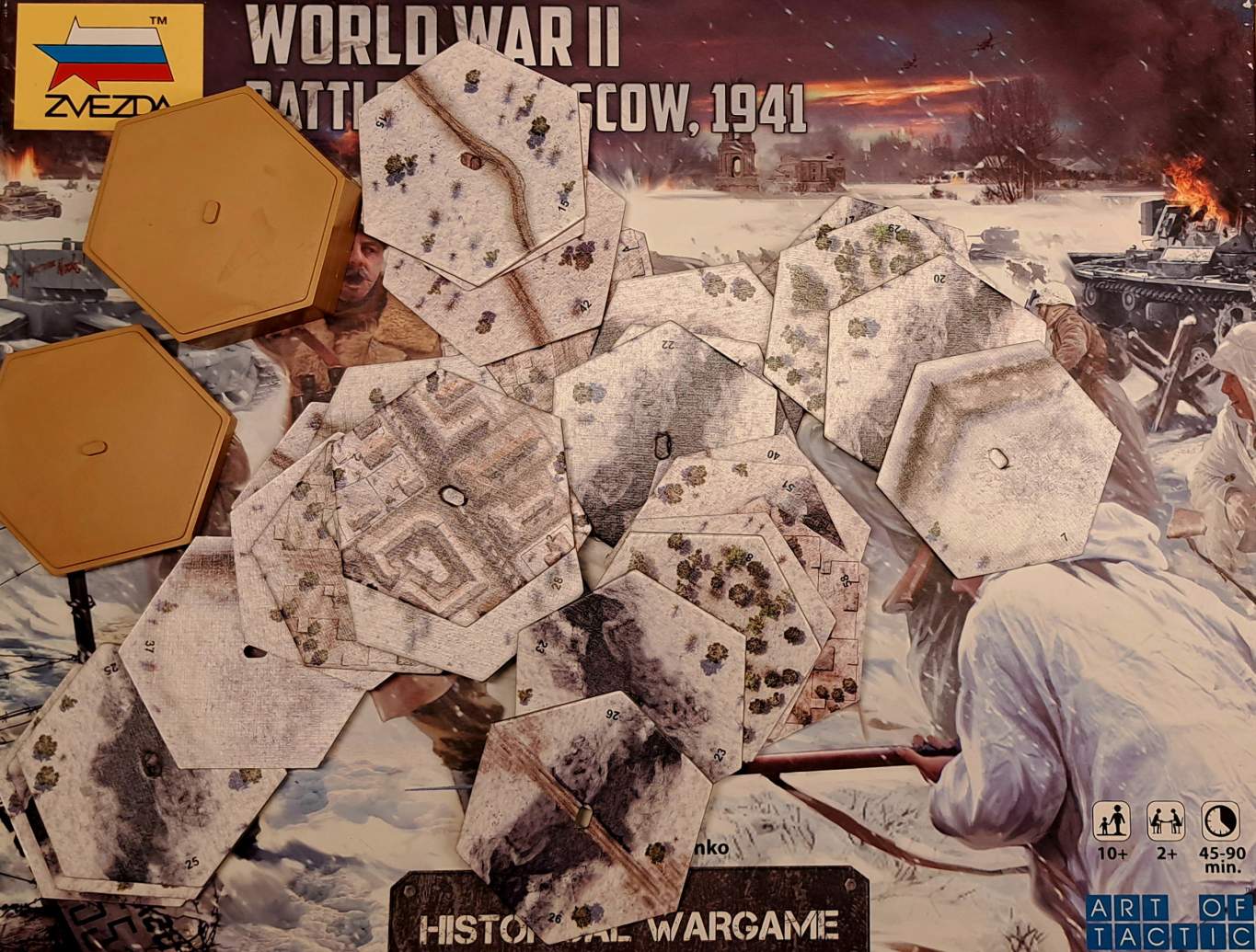 Aufleger für die Spielfeldkarten. So kann das Gelände variiert werden.