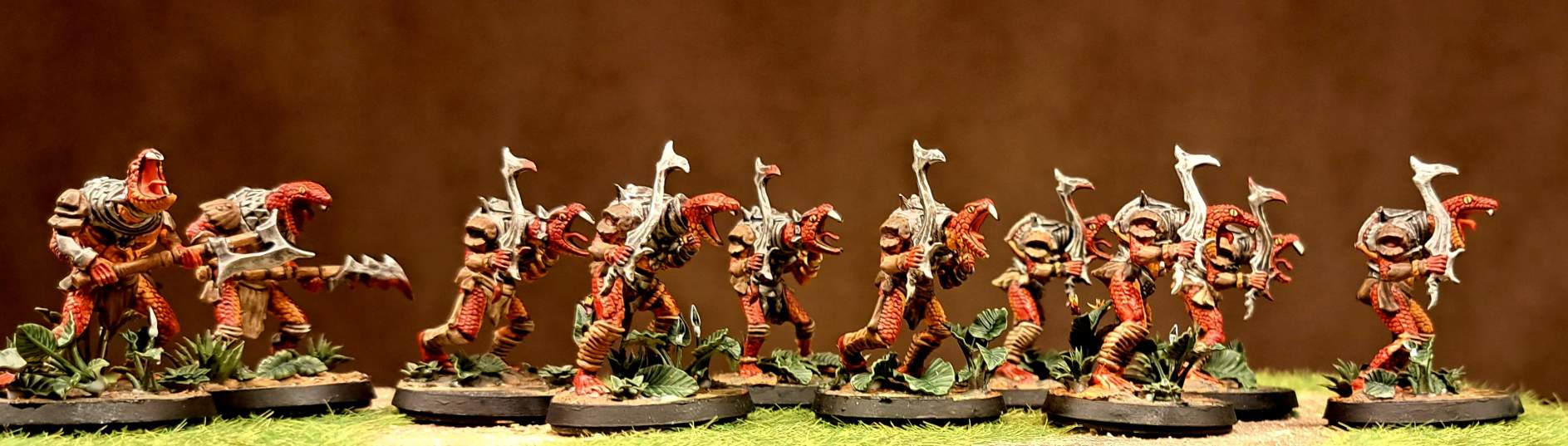 Rote Schlangenkrieger: Morastiger Sumpf
